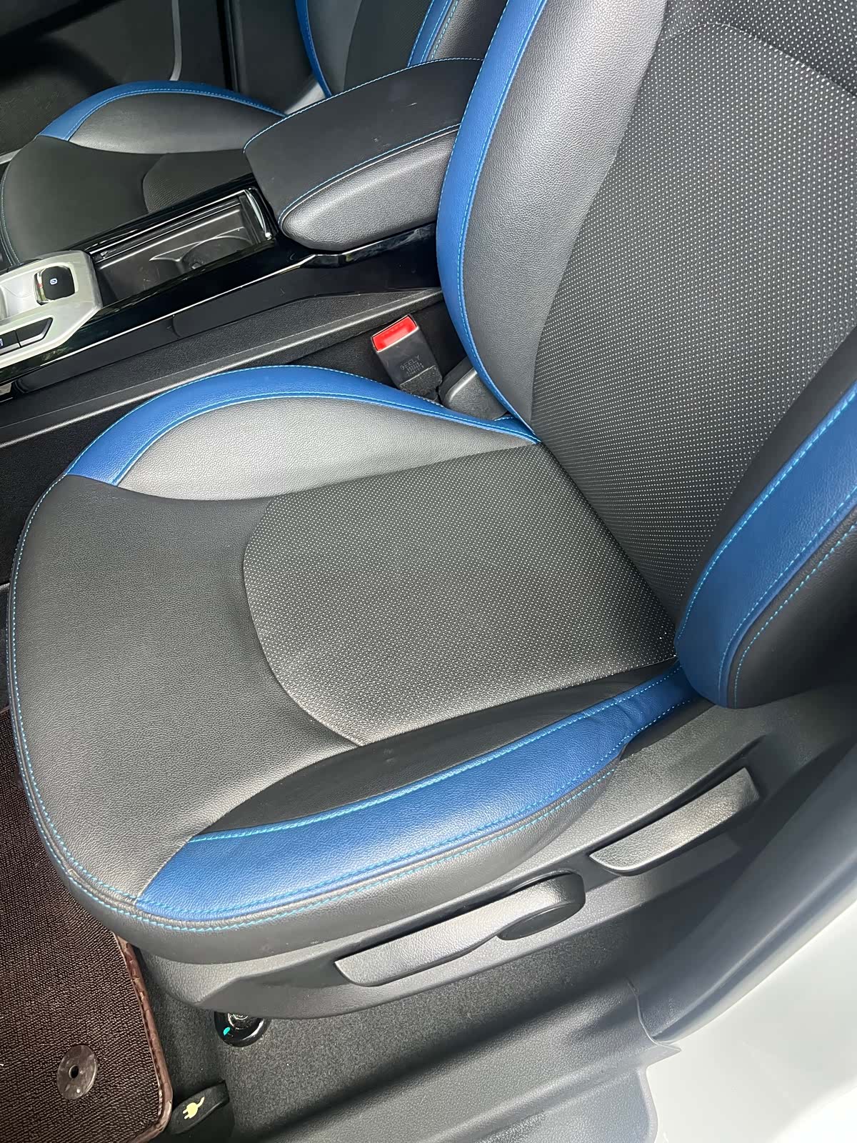 Geely Emgrand, 2017 11