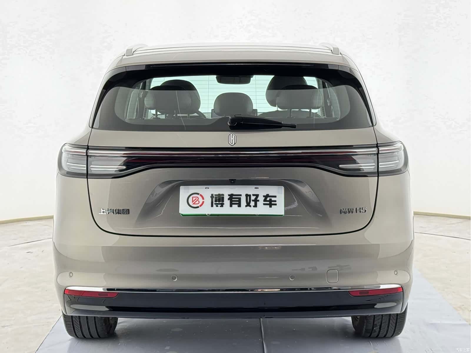 SAIC ShangJie H5, 2026 13