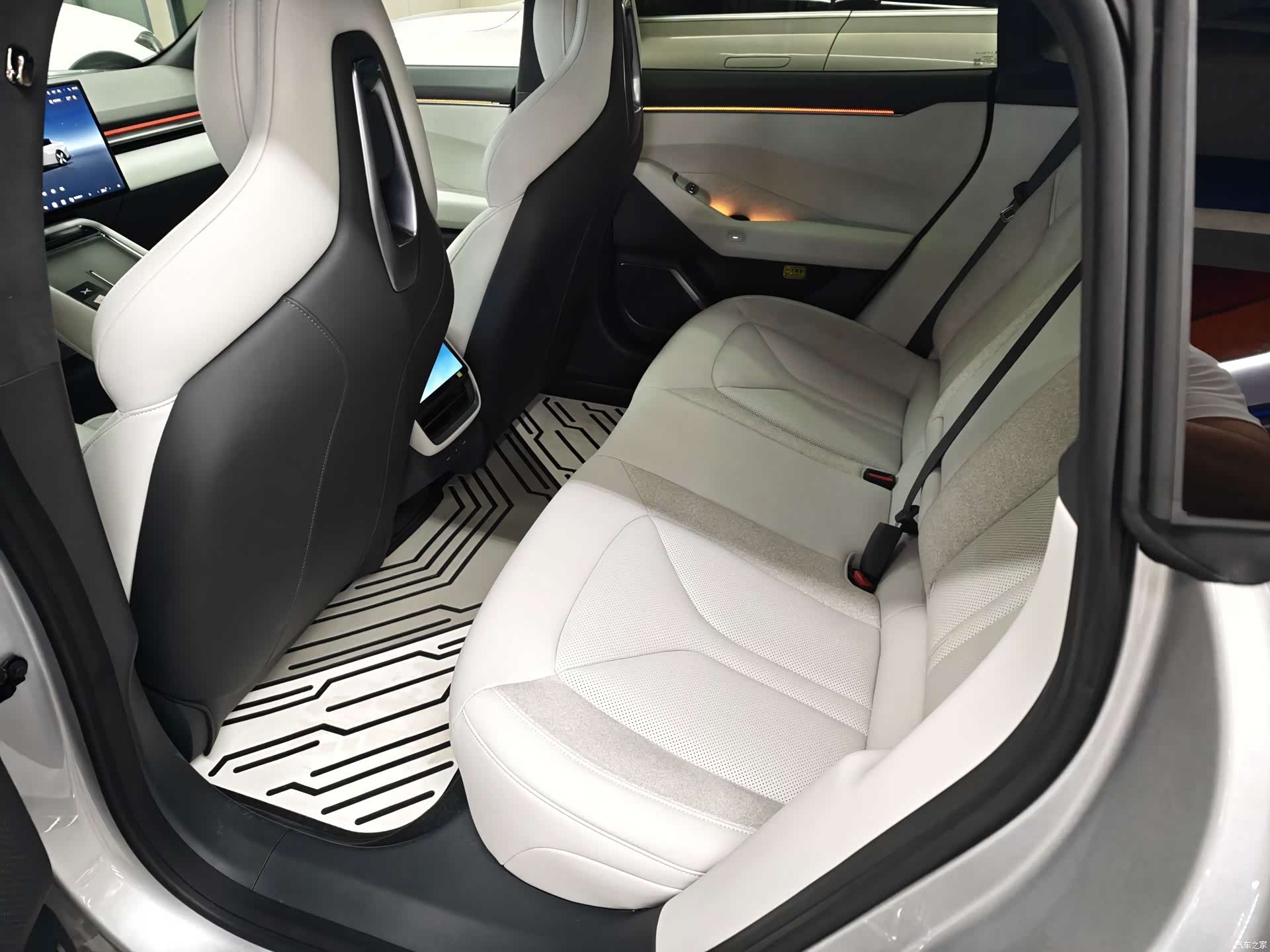 Xpeng P7, 2026 10