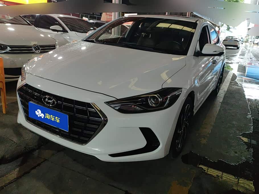 Hyundai Elantra