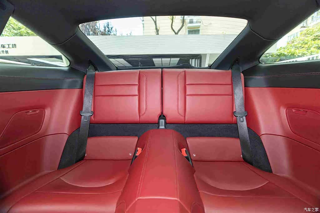 Porsche 911, 2020 4