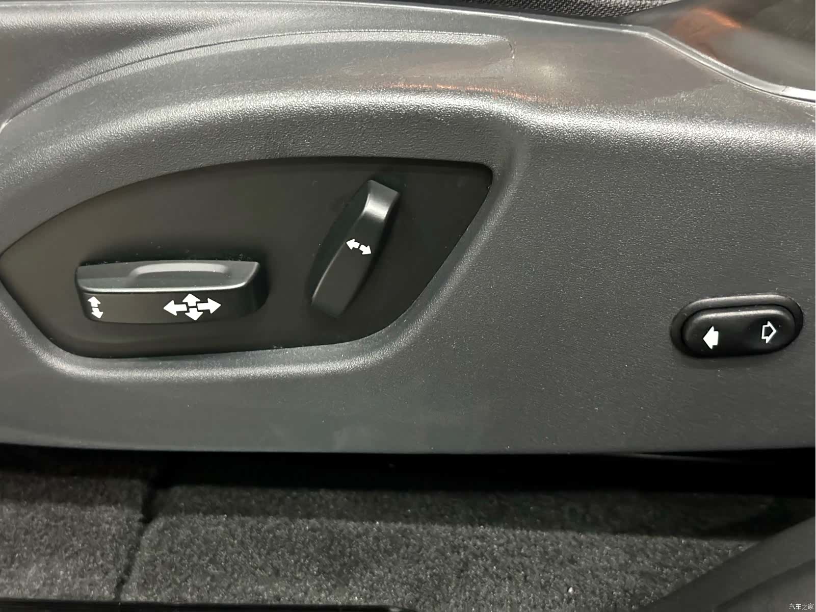 Volvo XC60, 2017 10