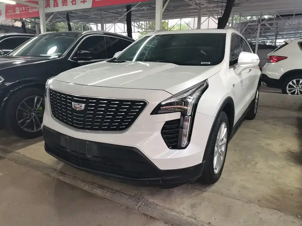 Cadillac XT4