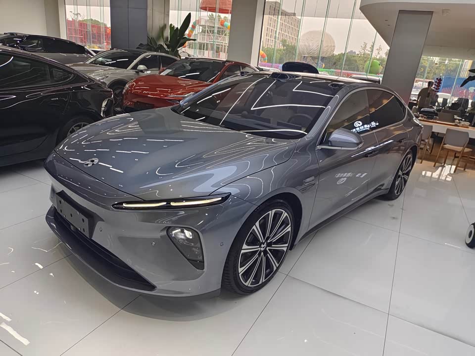 NIO ET7