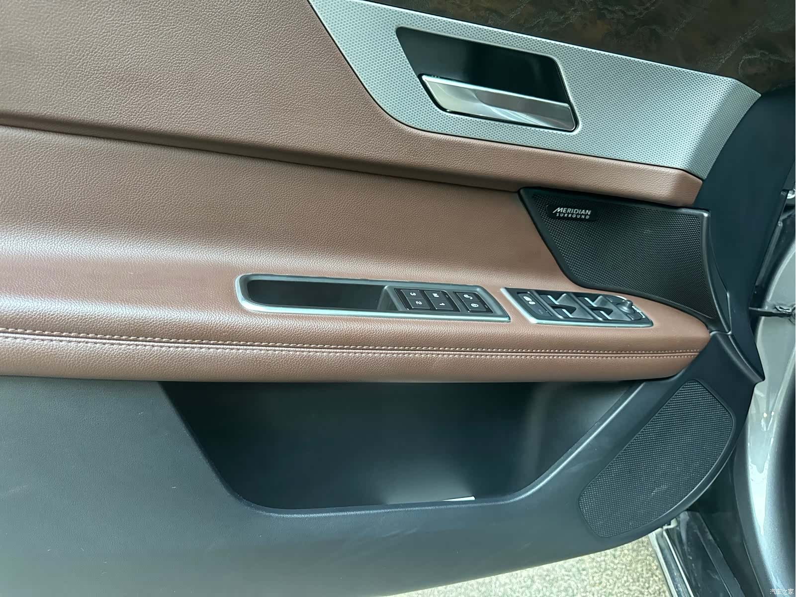 Land Rover XFL, 2017 6
