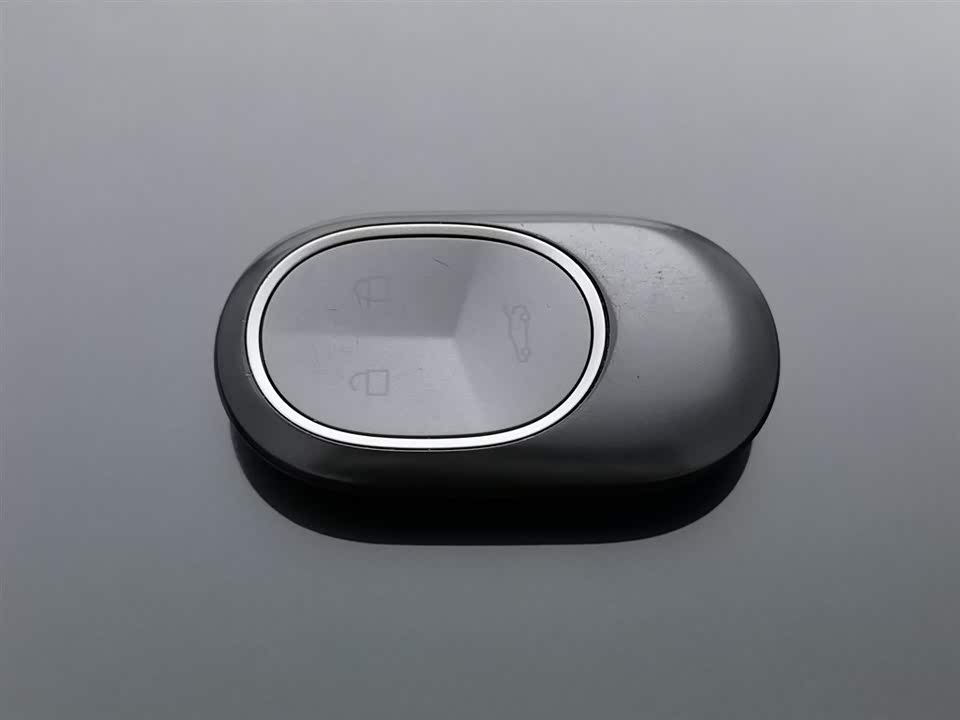 NIO ES8