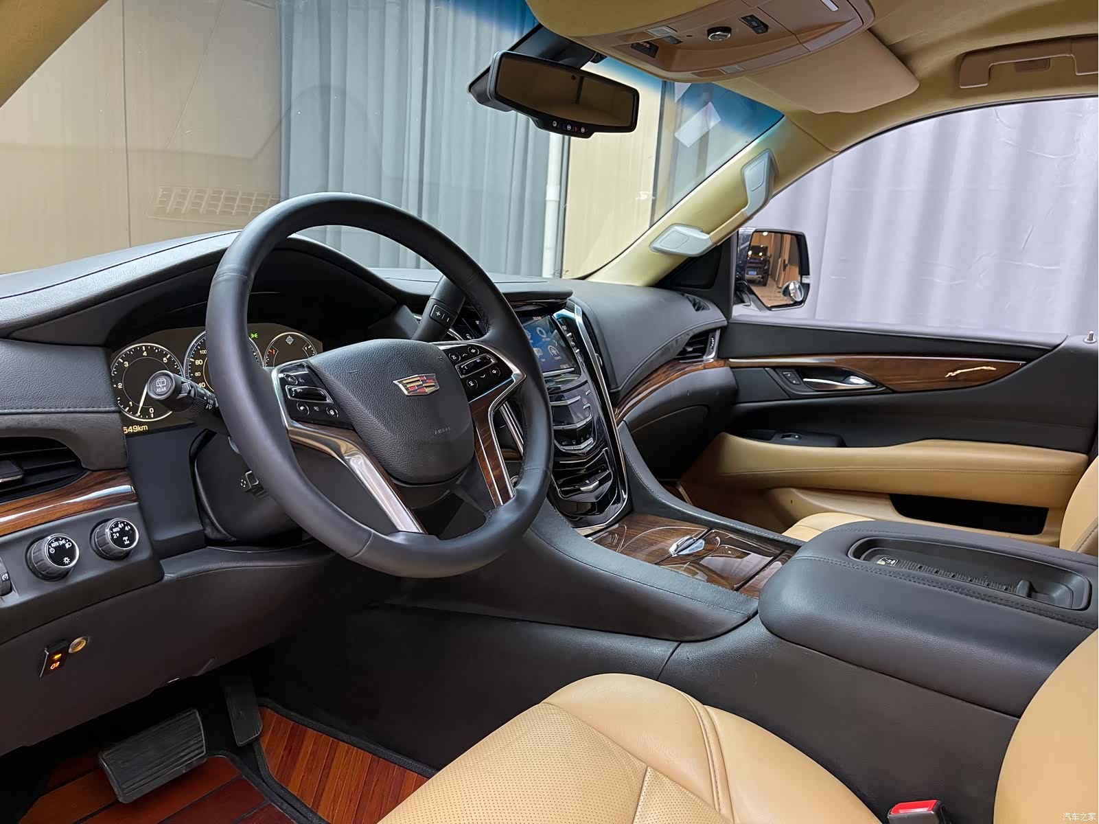 Cadillac Escalade, 2016 4