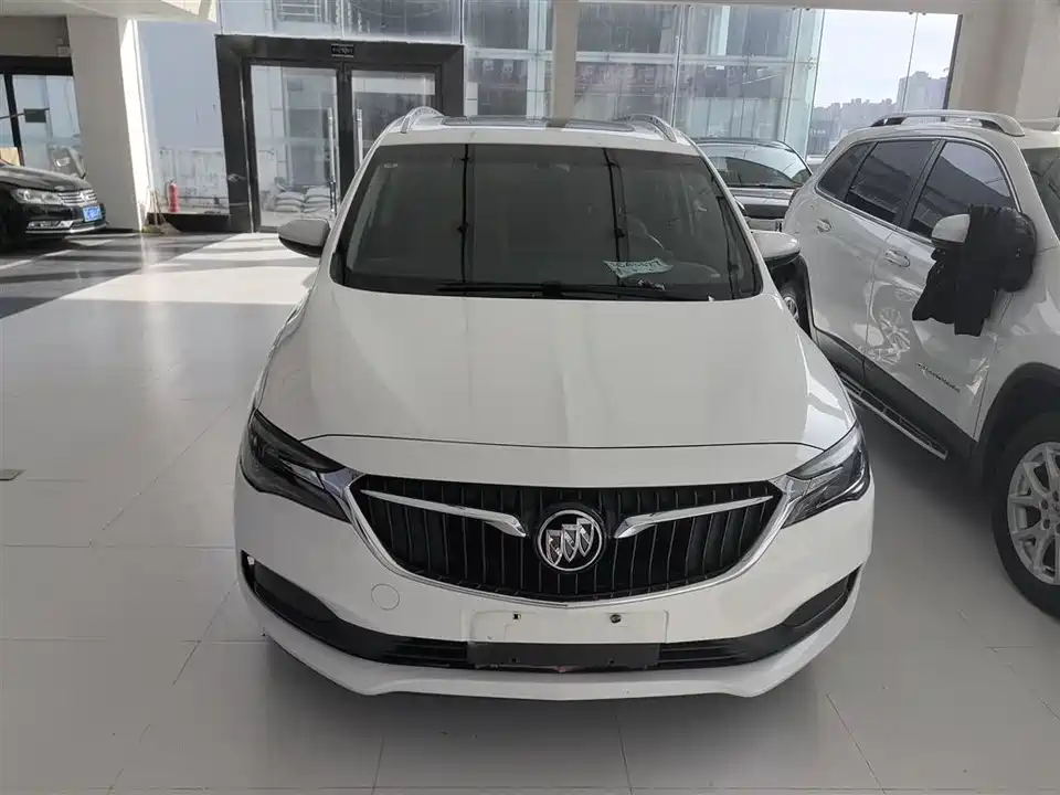 Buick GL6