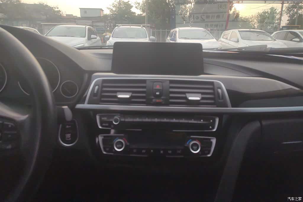 BMW 3 Series, 2019 13