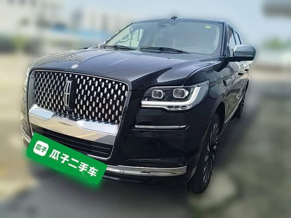 Lincoln Navigator