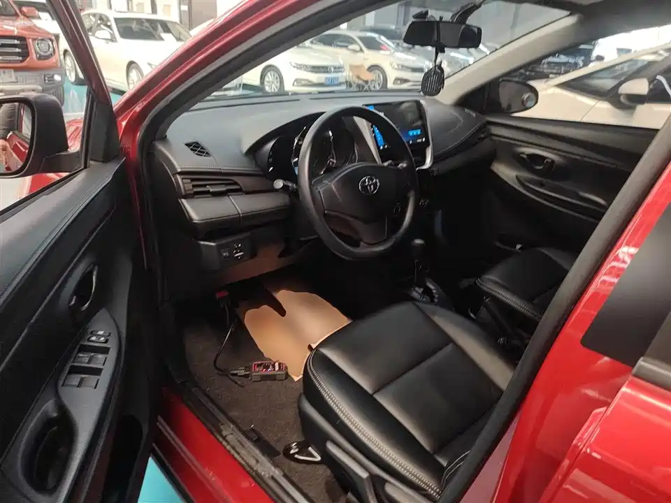 Toyota YARiS L Zhixuan