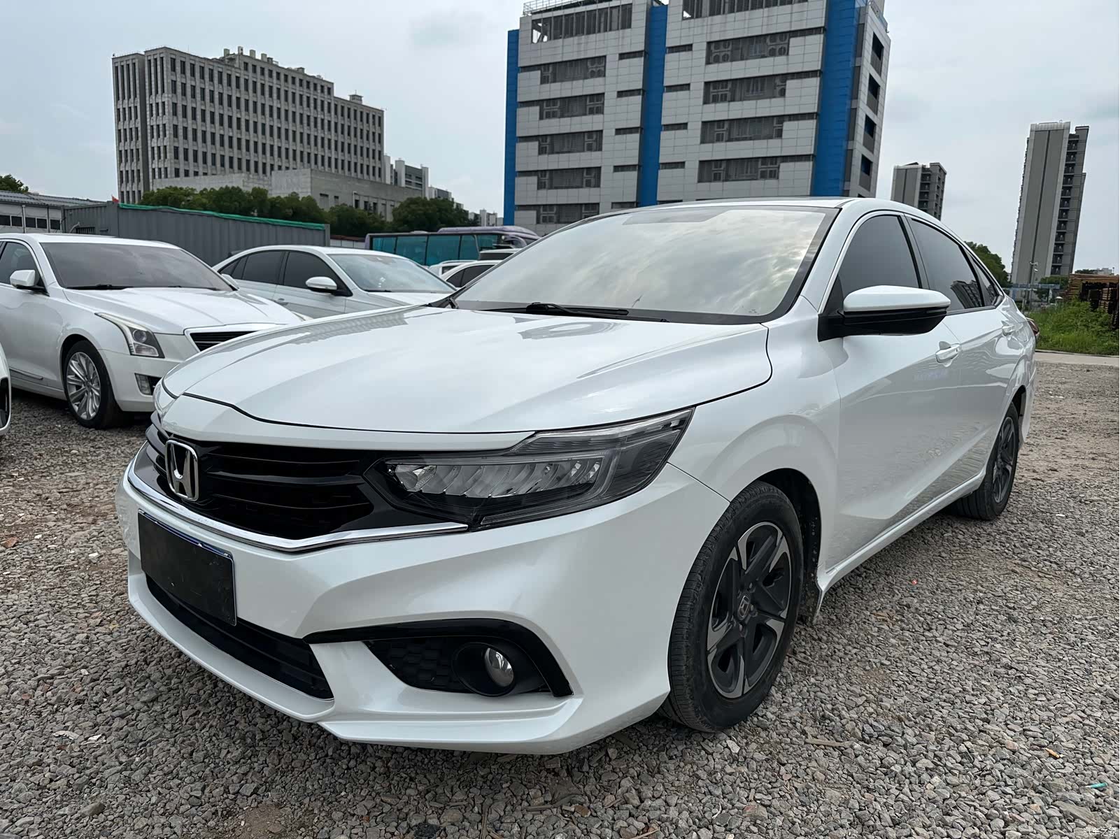 Honda V