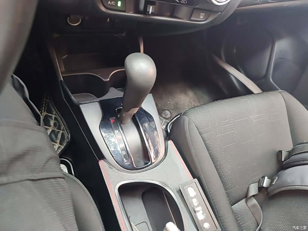 Honda Fit, 2018 14