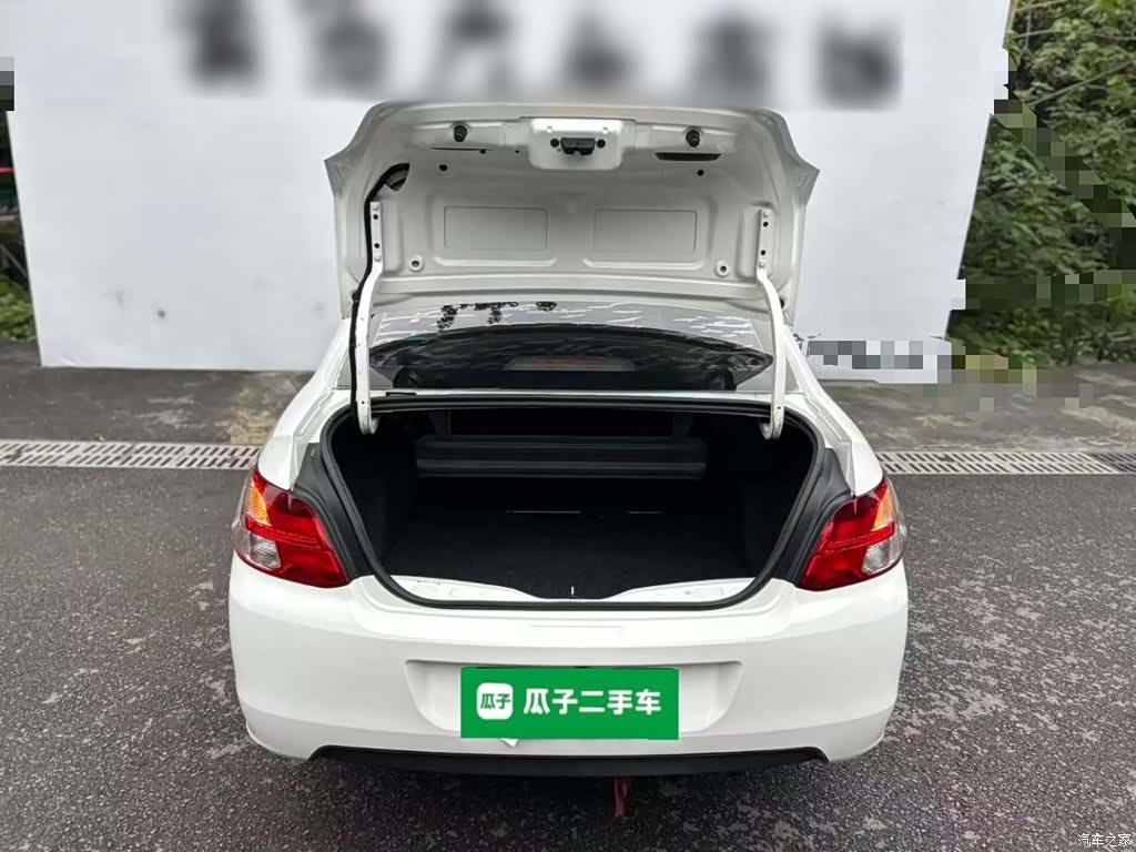 Peugeot 301, 2017 19