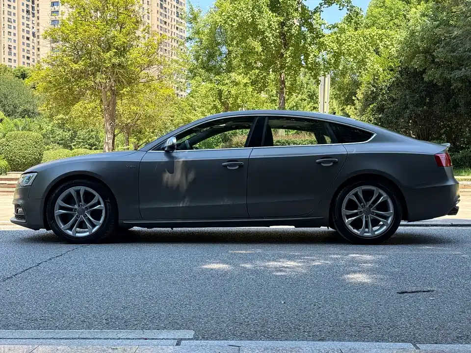 Audi S5