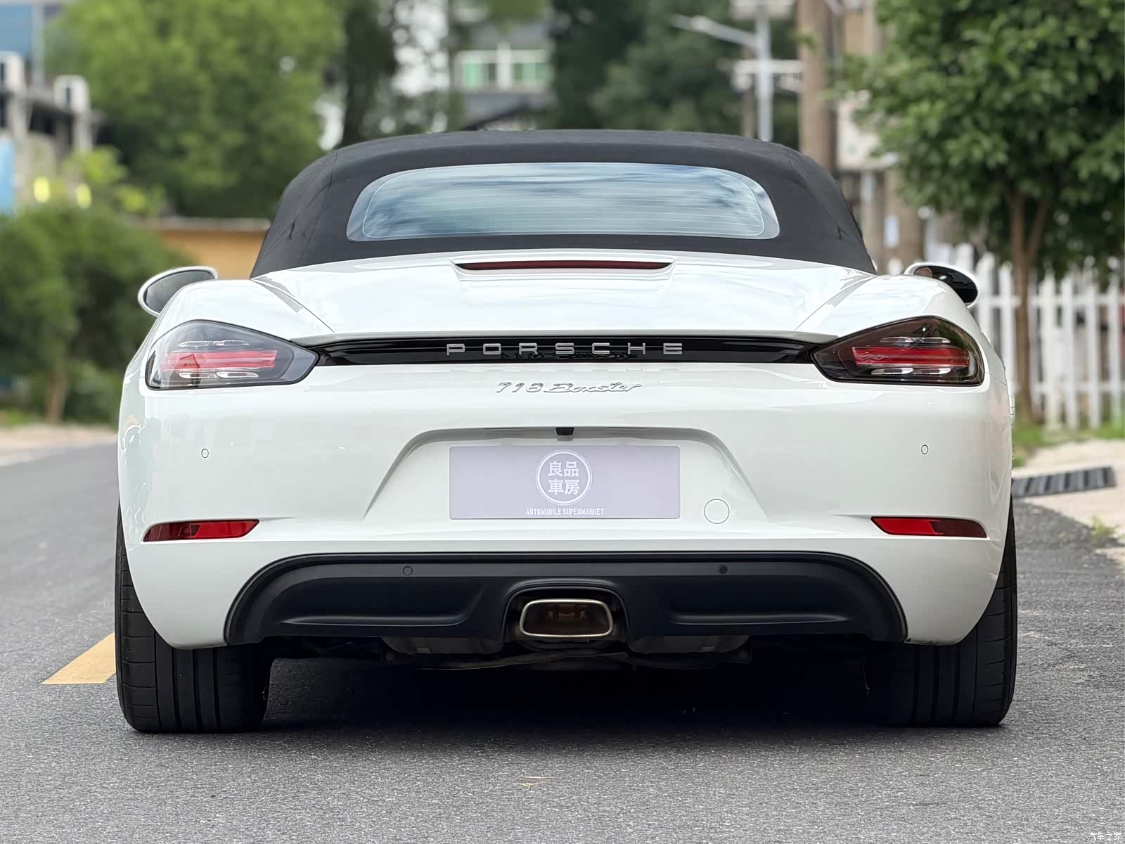Porsche Boxster, 2020 все фото