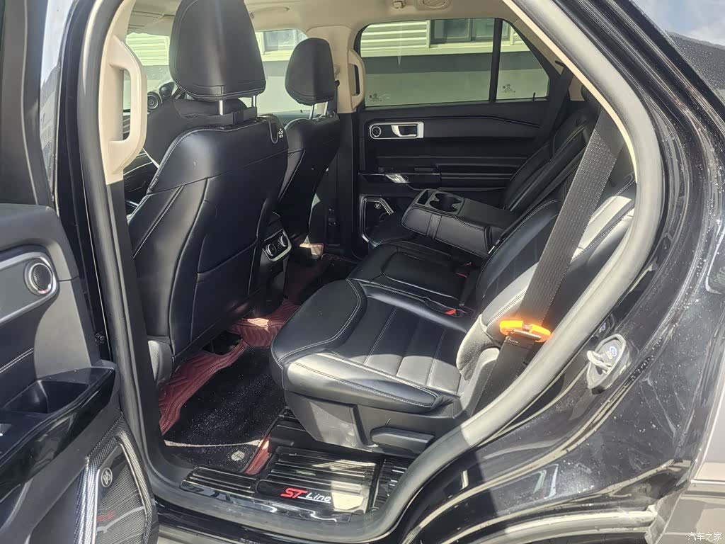 Ford Explorer, 2024 14