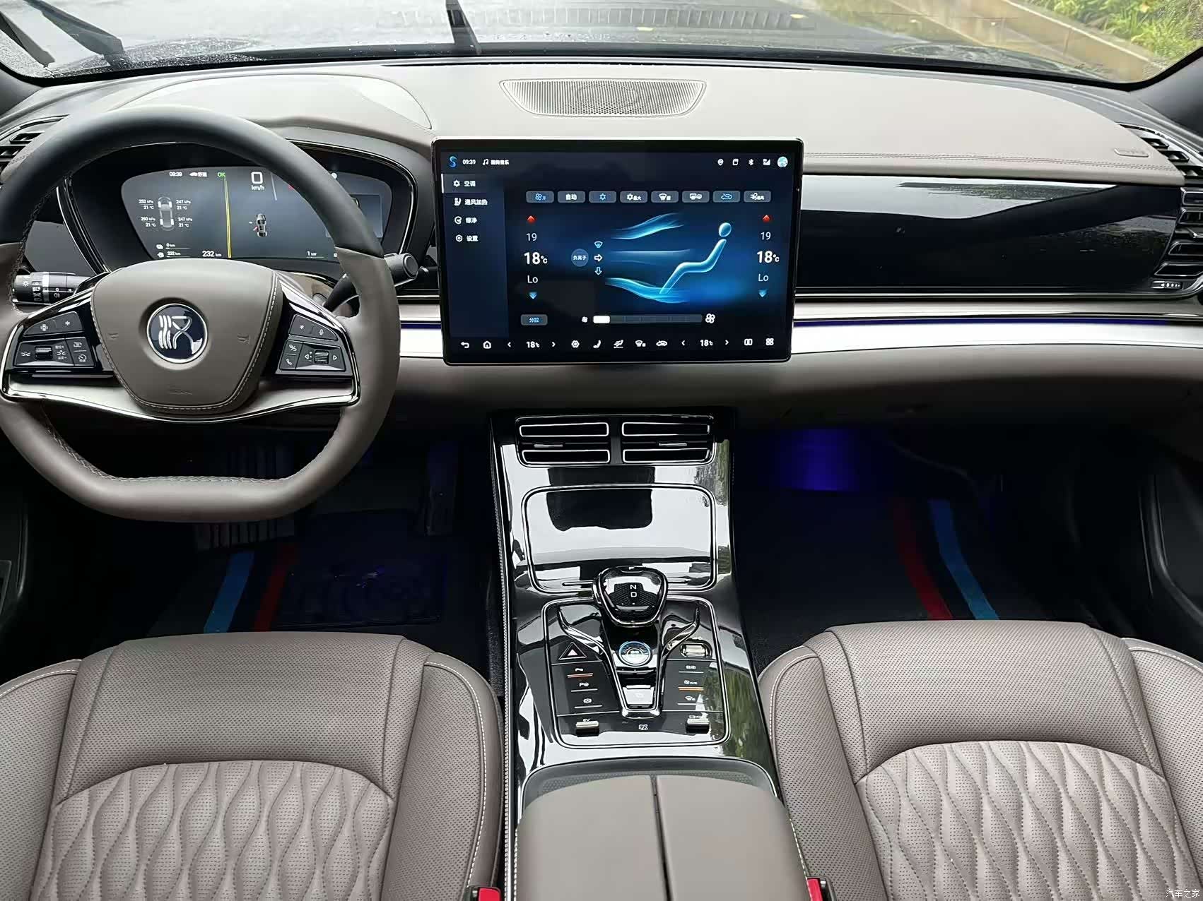 BYD Han, 2025 6