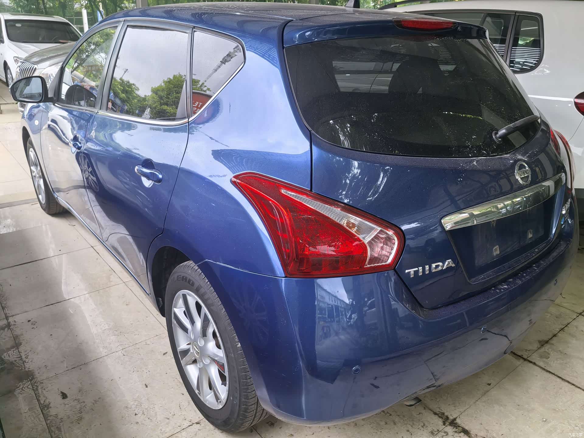 Nissan Tiida, 2012 10