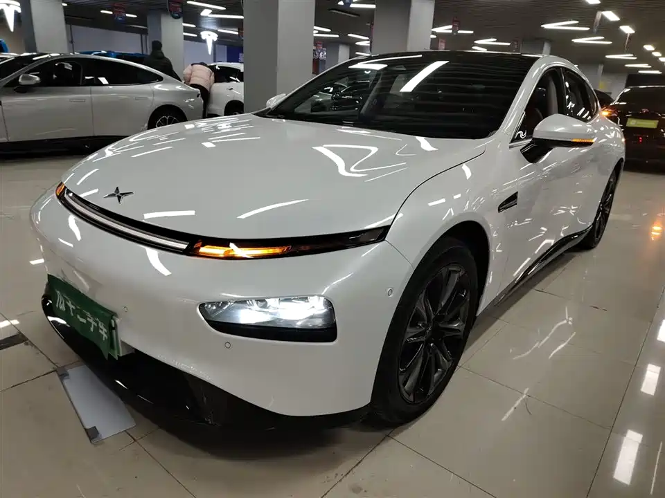 XPENG P7