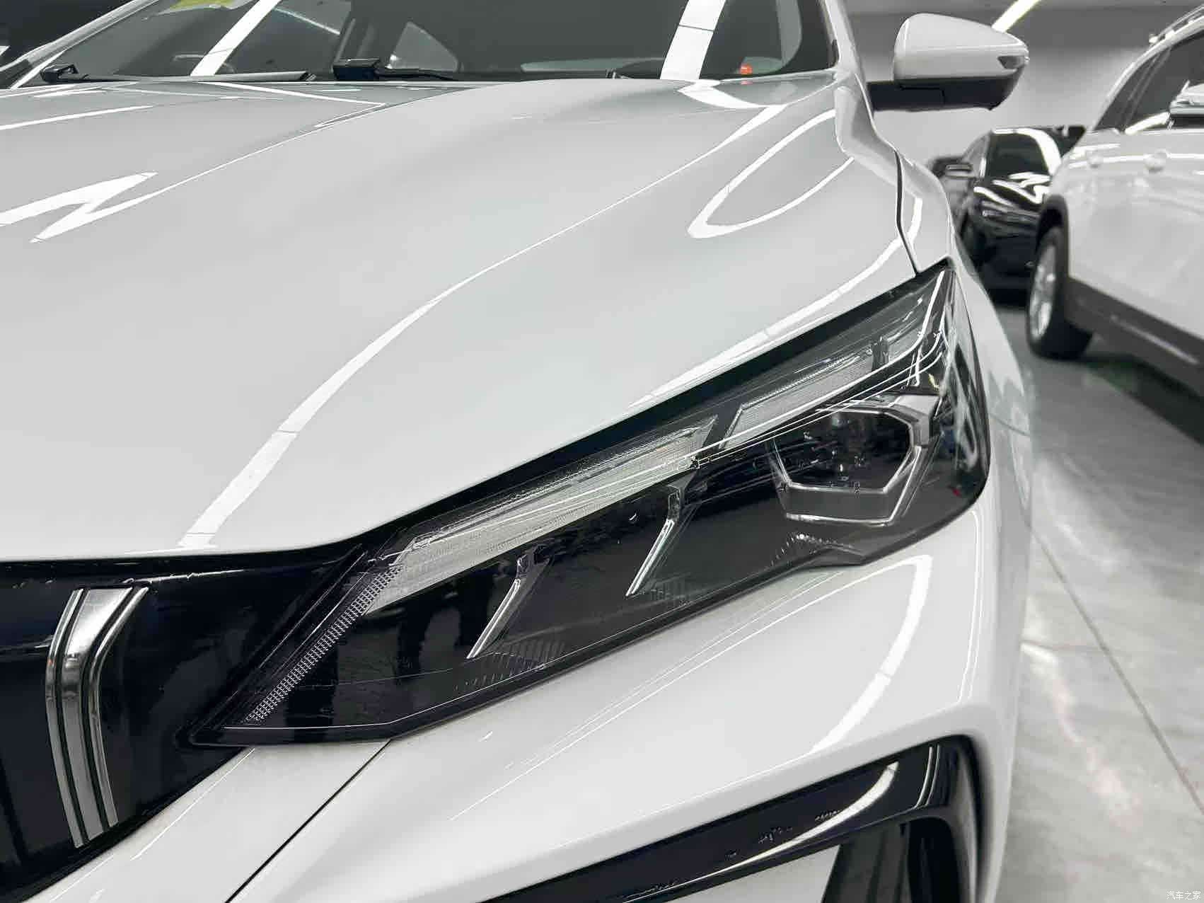 Geely Binray, 2025 24