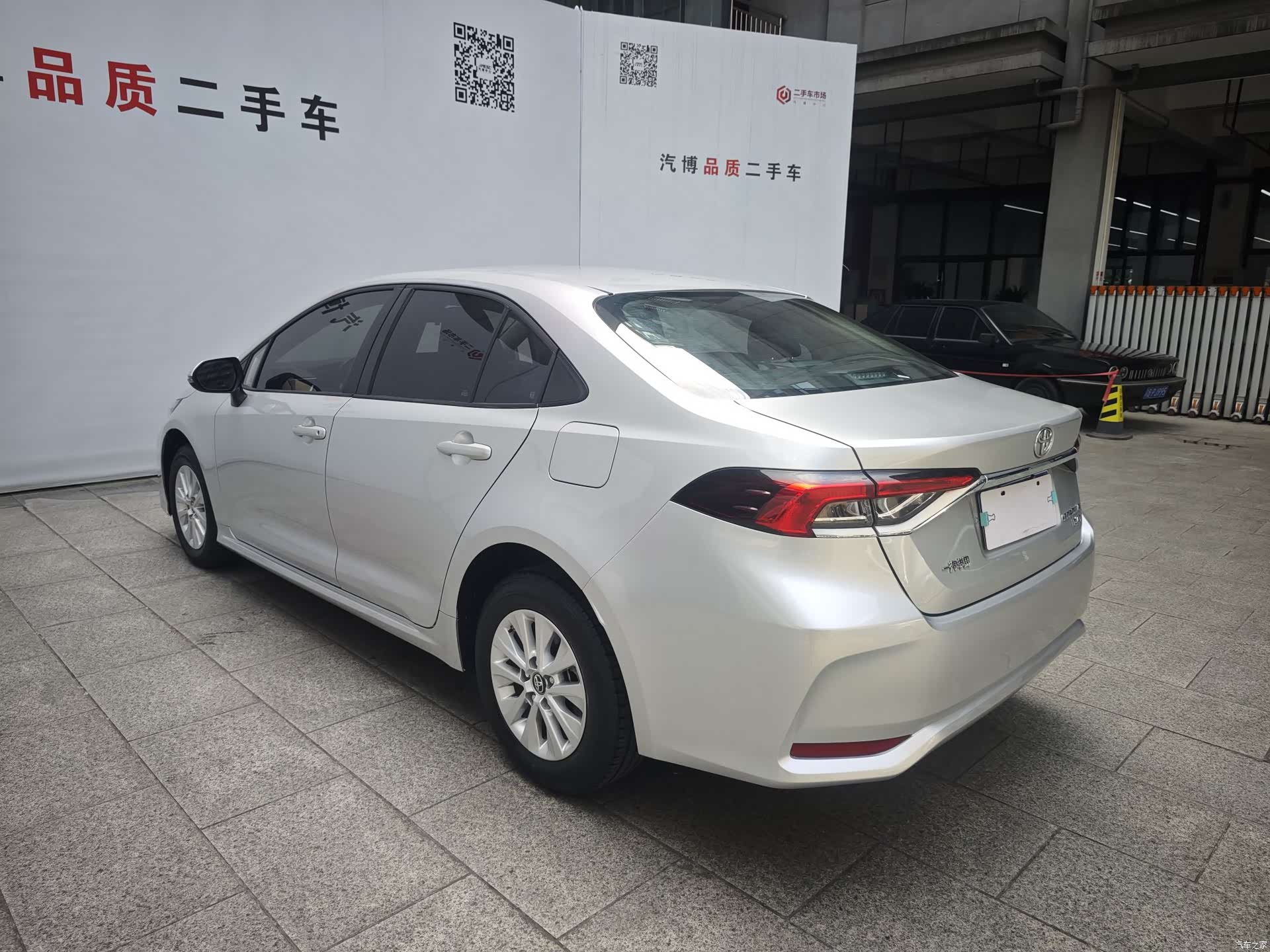 Toyota Corolla, 2023 все фото
