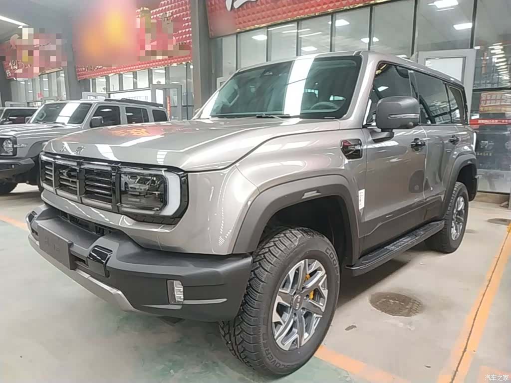 BAIC BJ40, 2025 1