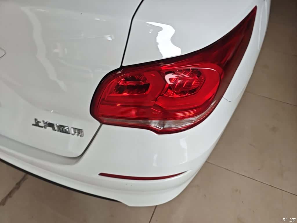 Chevrolet 320, 2018 8