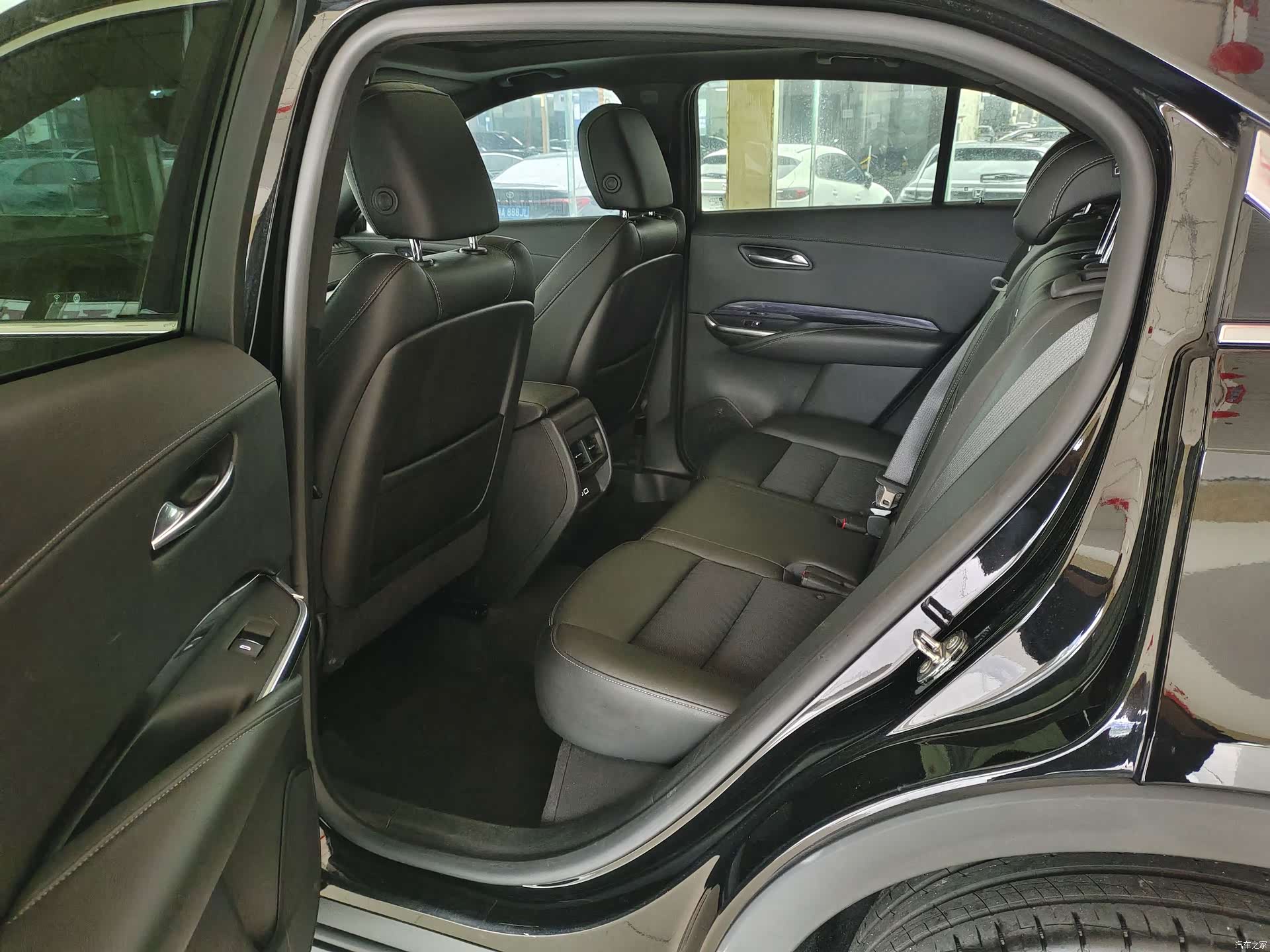 Cadillac XT4, 2022 17