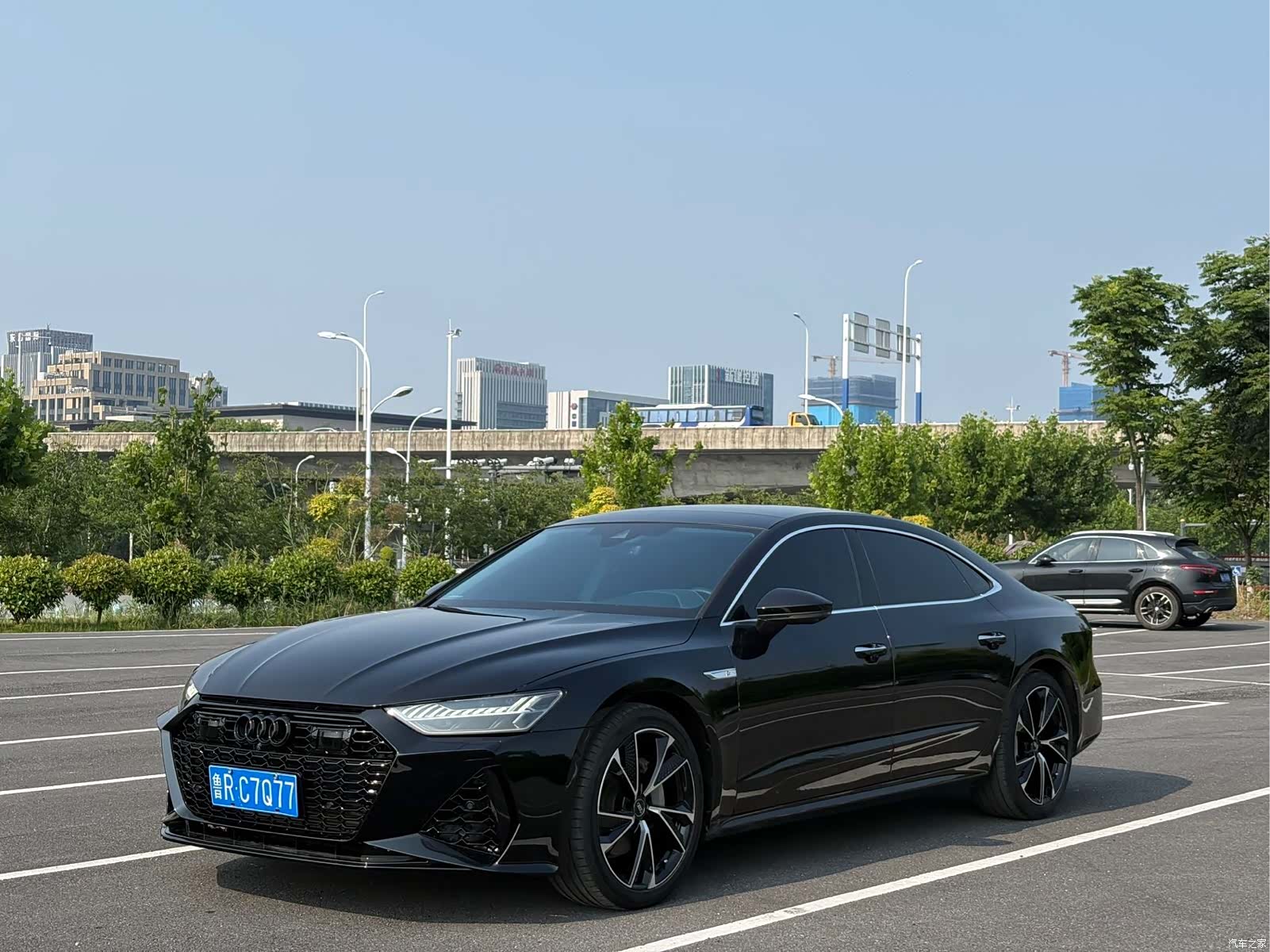 Audi A7L, 2024 1
