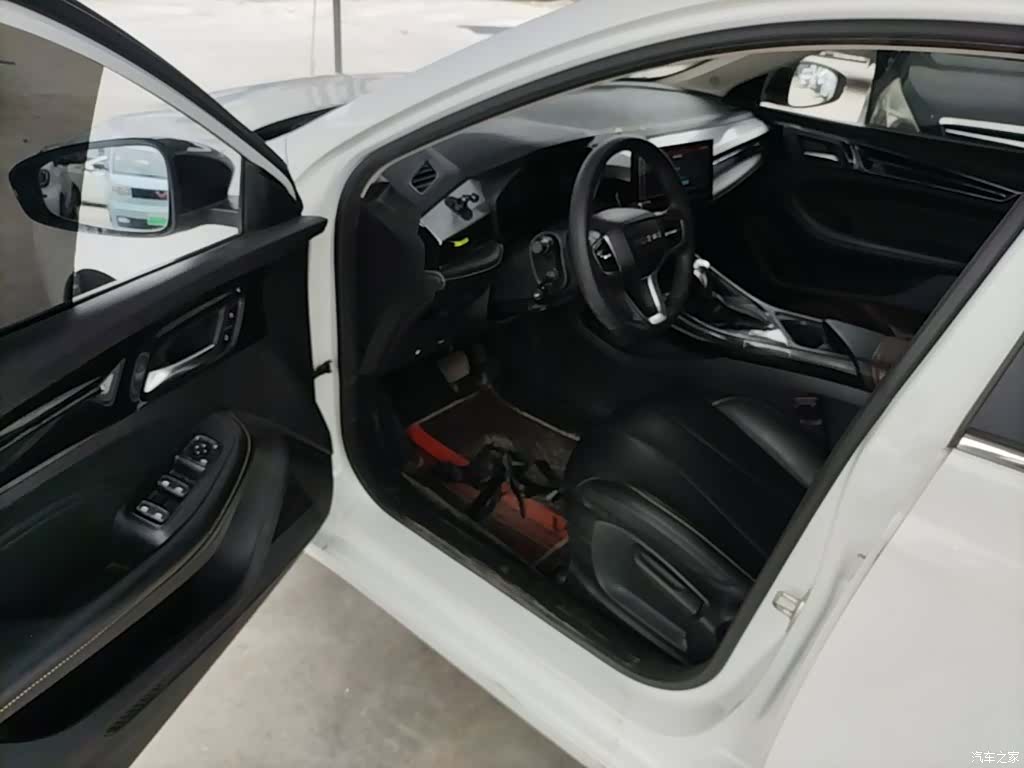 Roewe i5, 2021 16