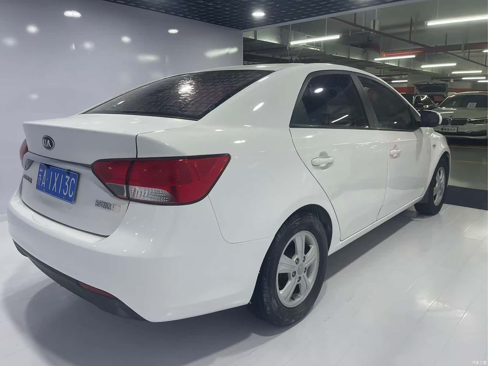 Kia GL, 2014 8