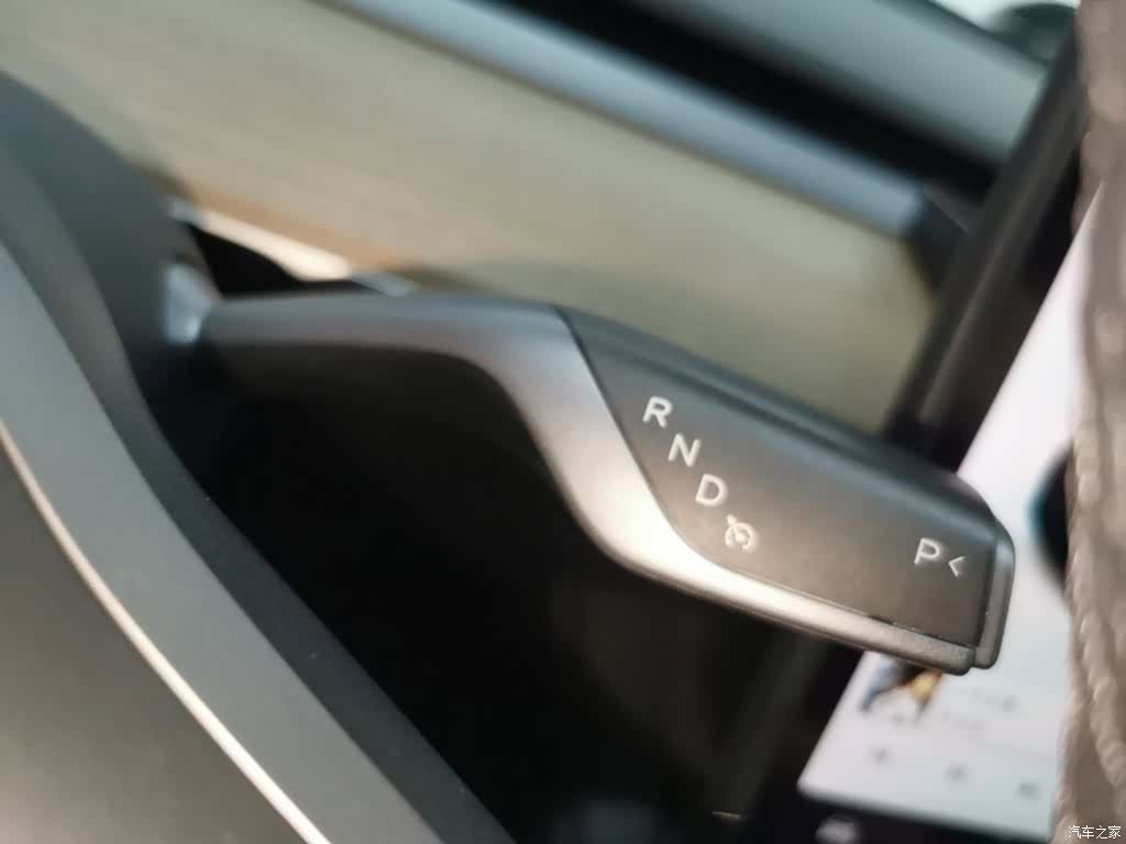 Tesla Model Y, 2021 14