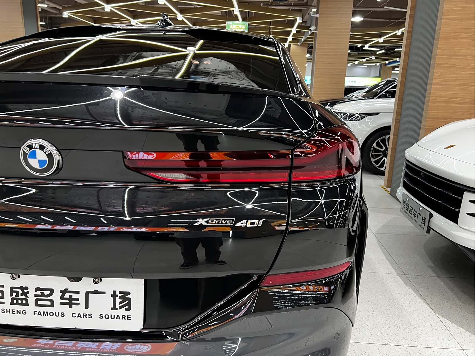 BMW X6, 2021 все фото