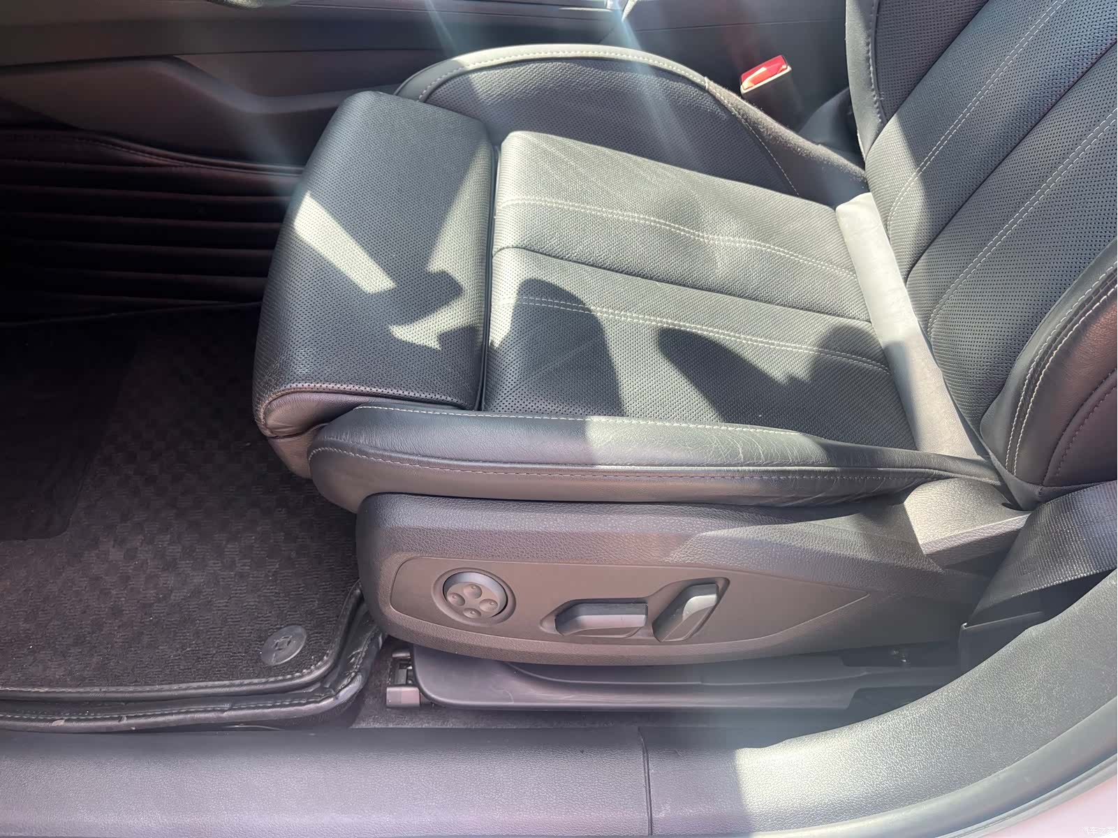 Audi A4L, 2022 8