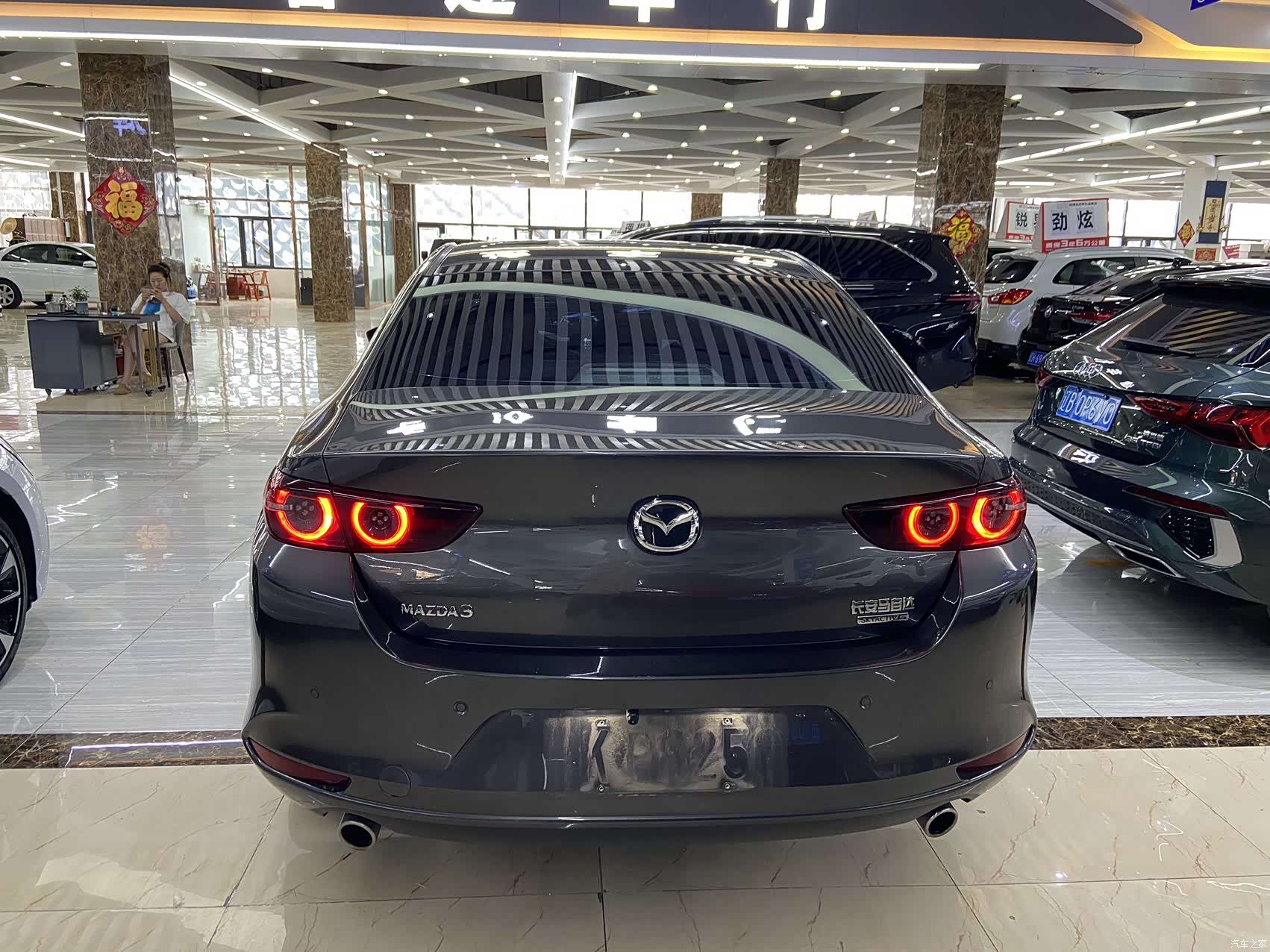 Mazda Mazda3, 2023 все фото