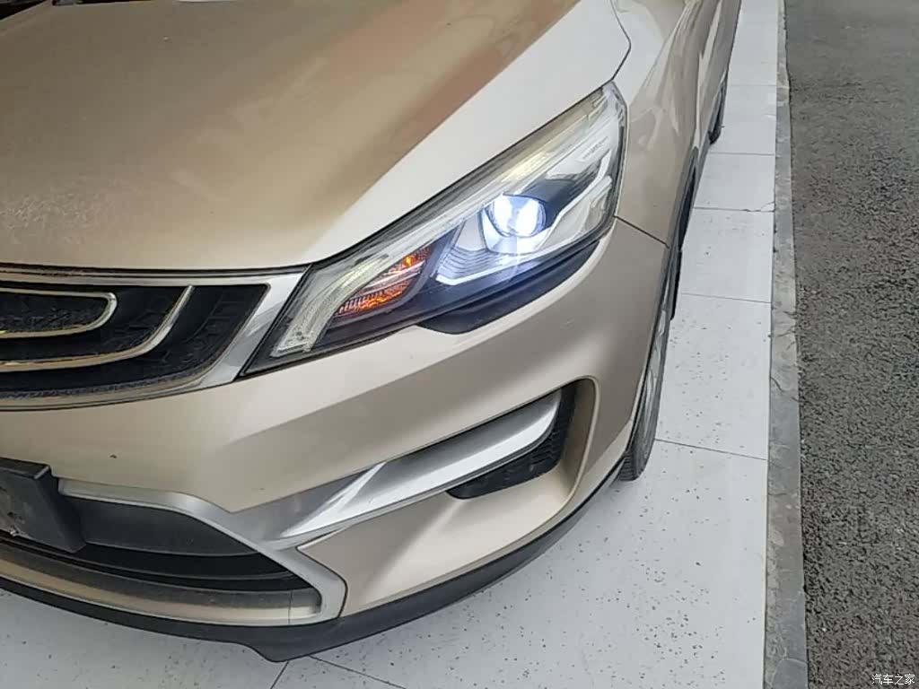 Geely Emgrand, 2016 24