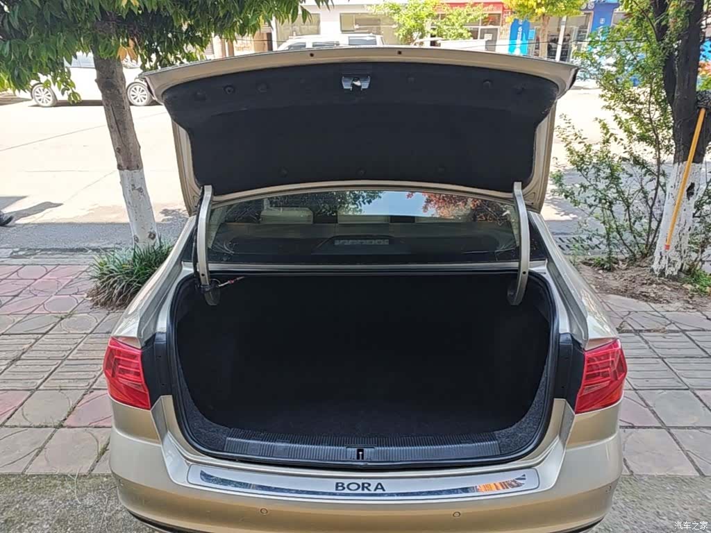 Volkswagen Bora, 2016 15