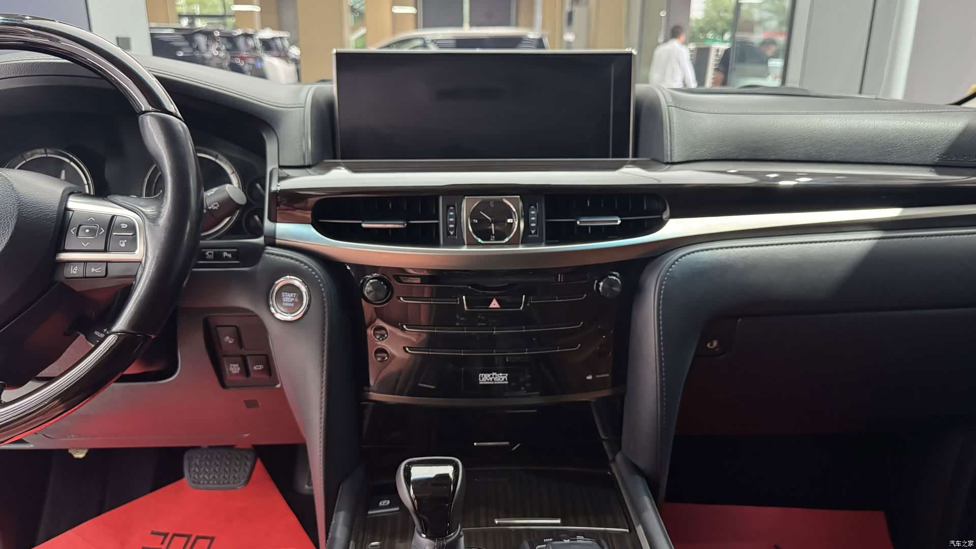 Lexus LX, 2017 18