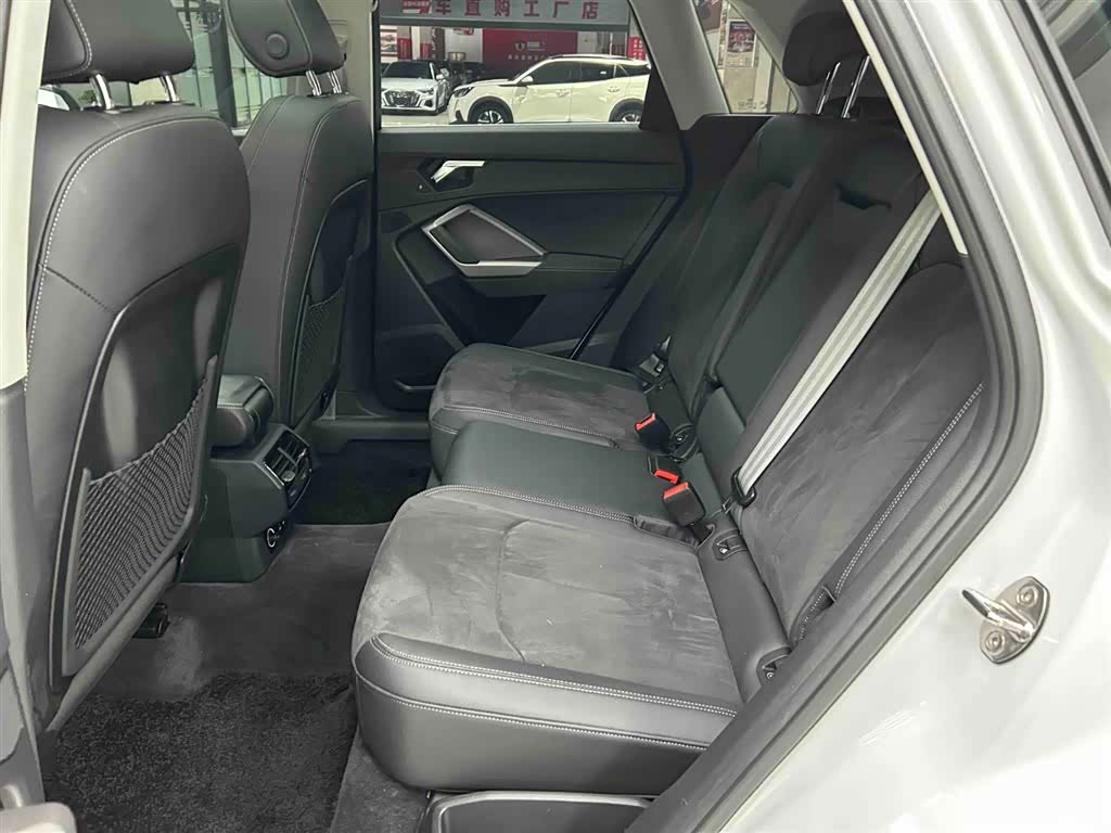 Audi Q3, 2022 14