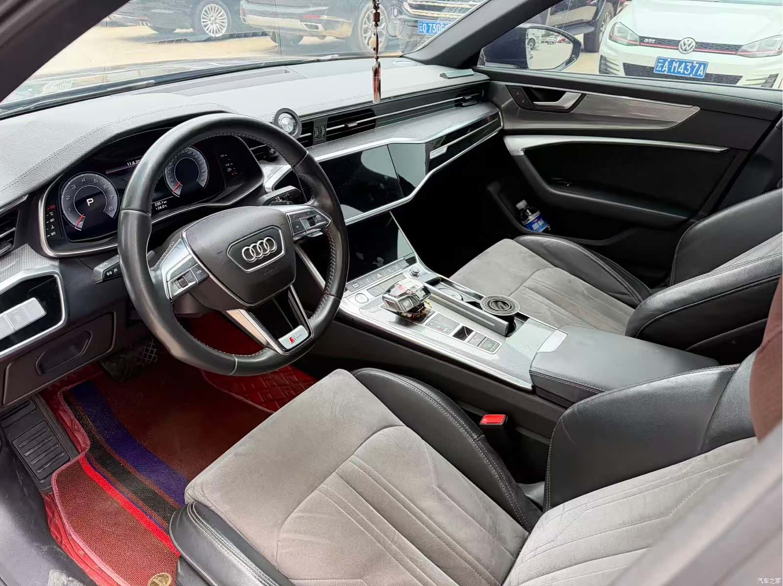 Audi A6L, 2019 все фото
