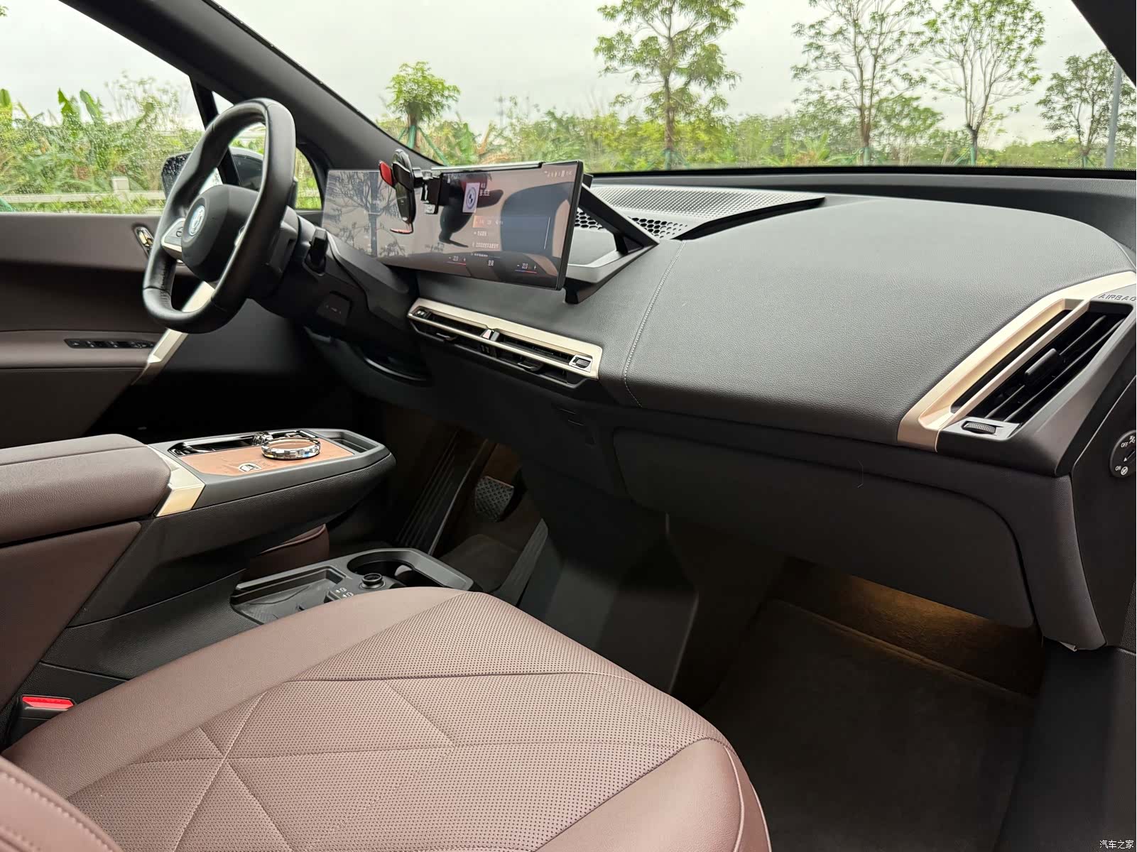 BMW iX, 2023 10