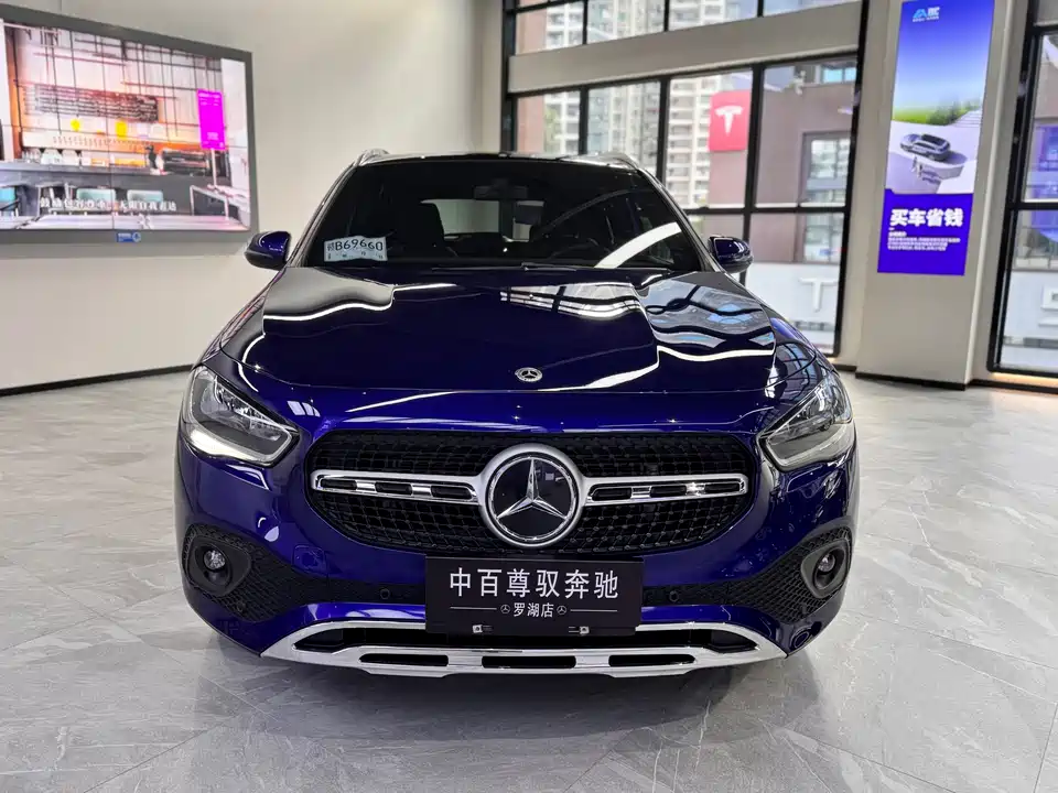 Mercedes-Benz GLA