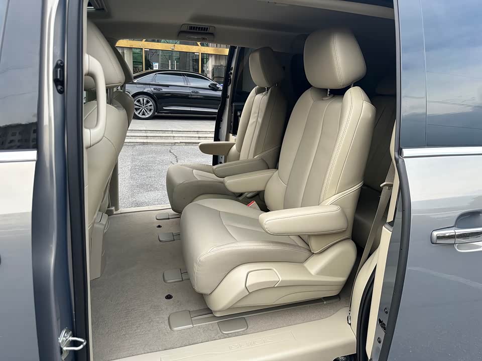 Buick GL8 Buick GL8