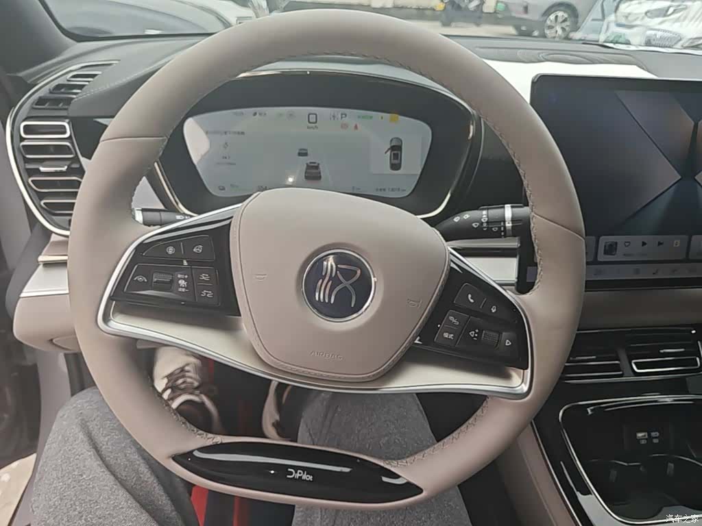 BYD Han, 2024 3