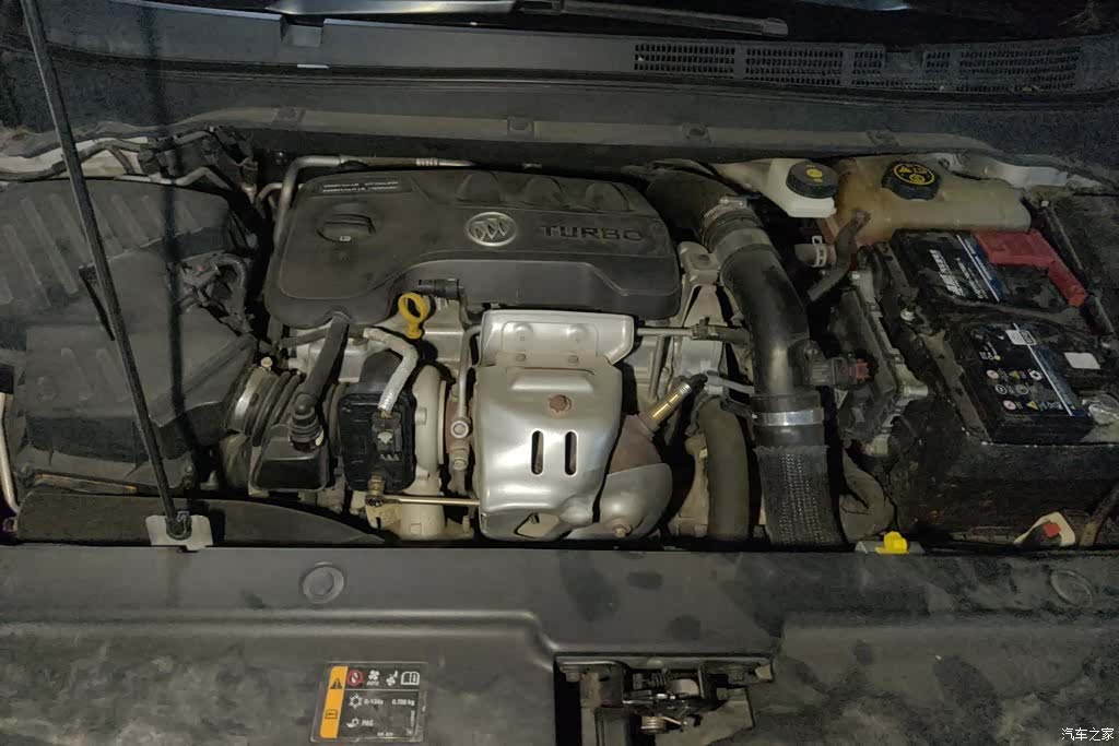 Buick GL6, 2018 10