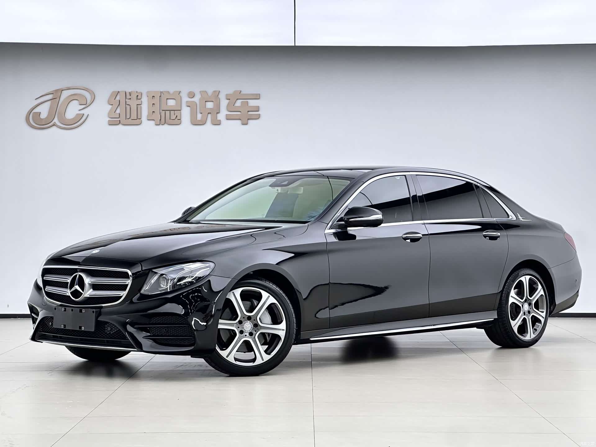 Mercedes-Benz E-Class, 2017 1