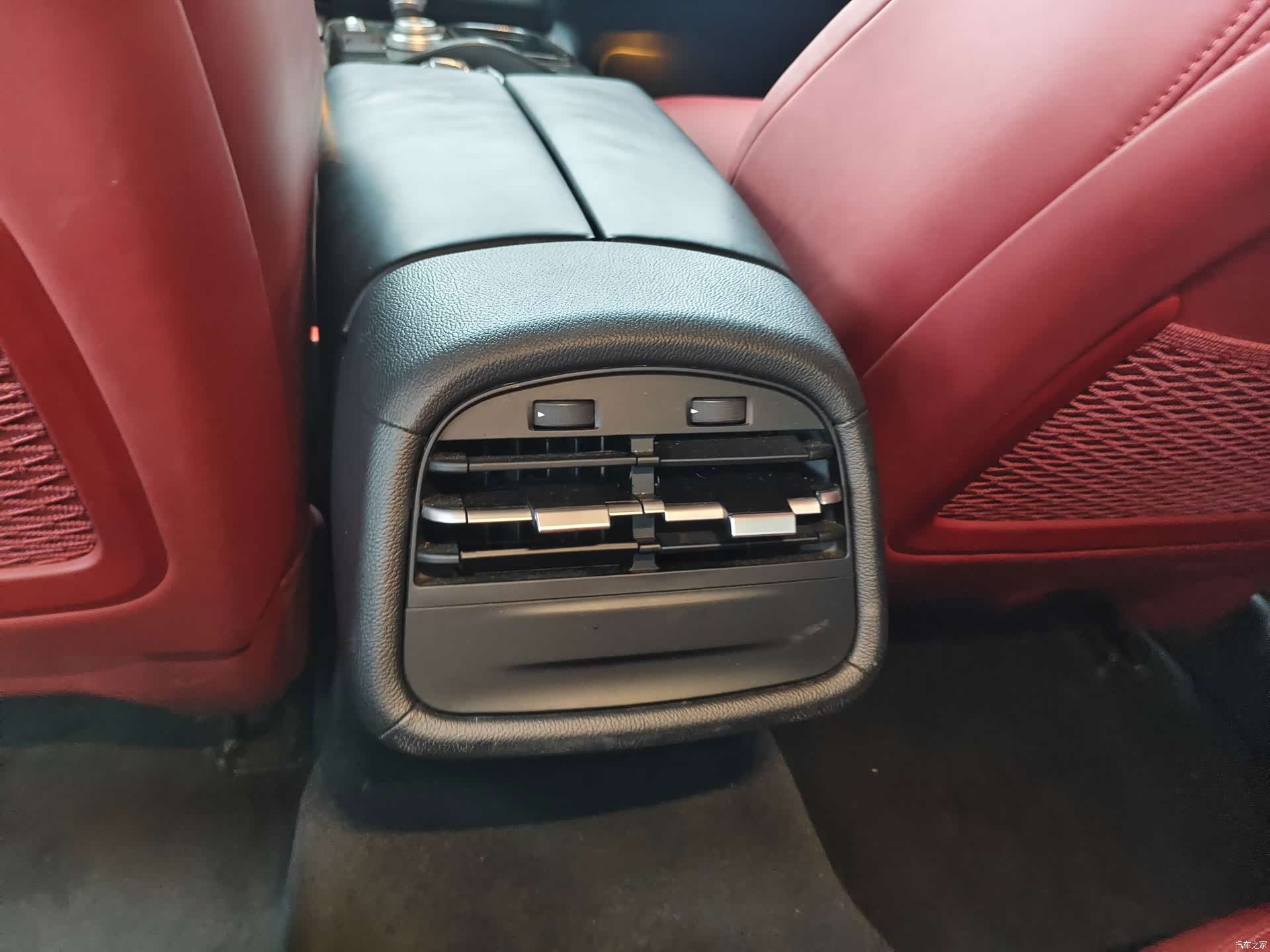 Maserati Ghibli, 2017 10