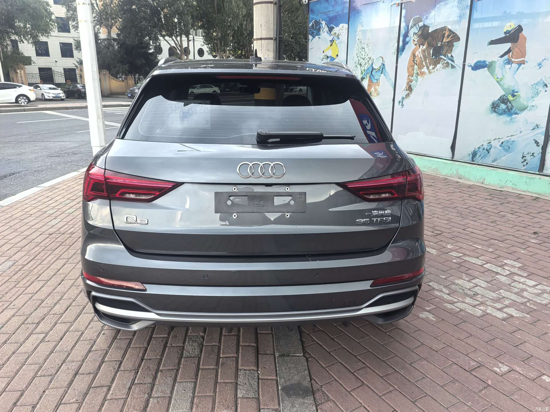 Audi Q3, 2022 12
