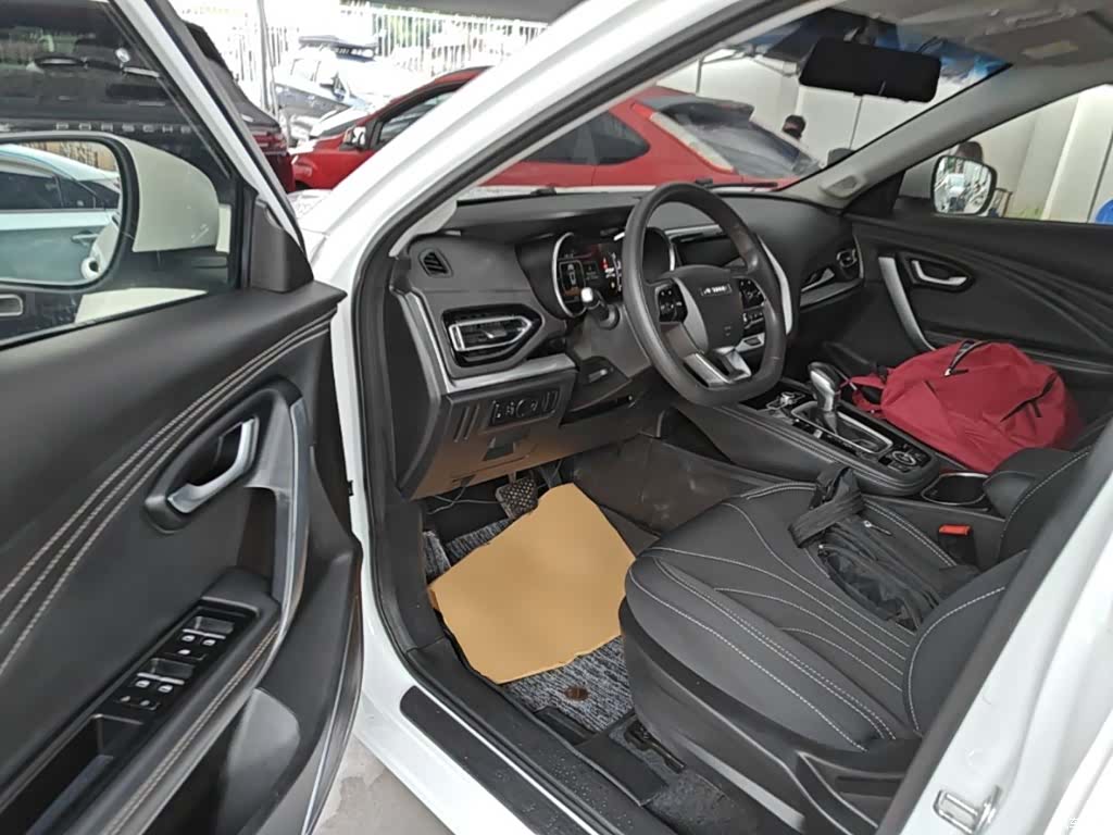 Jetour X70, 2019 16